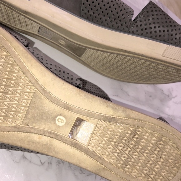 Eileen Fisher Dark Gray Perforated Sandals size 9 - Picture 6 of 7